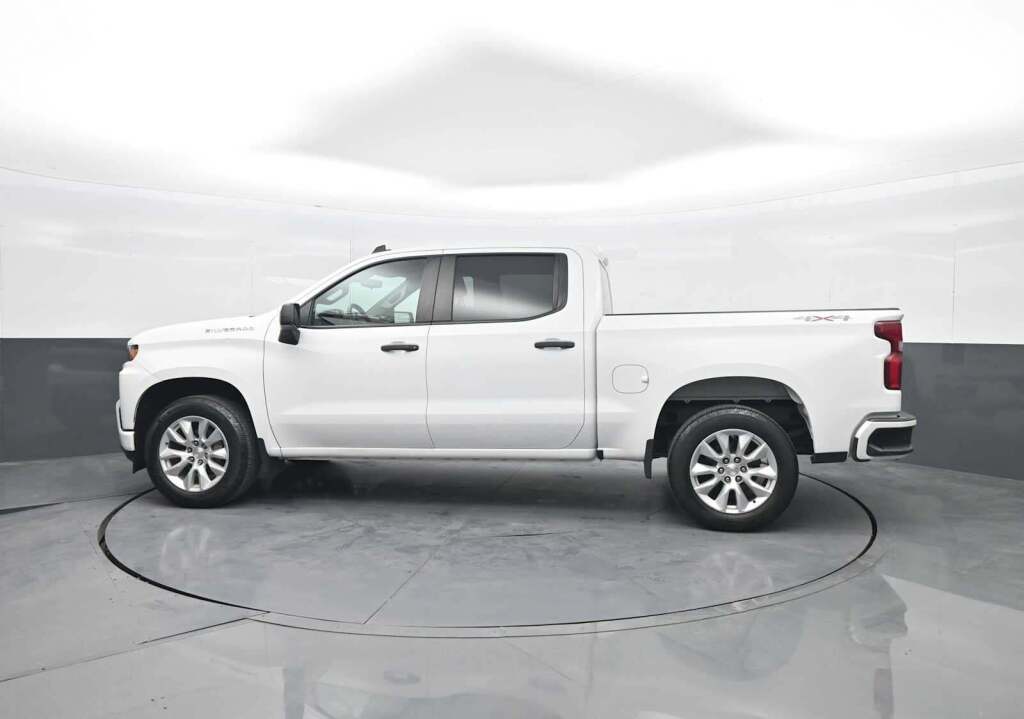 2022 Chevrolet Silverado 1500 LTD Custom