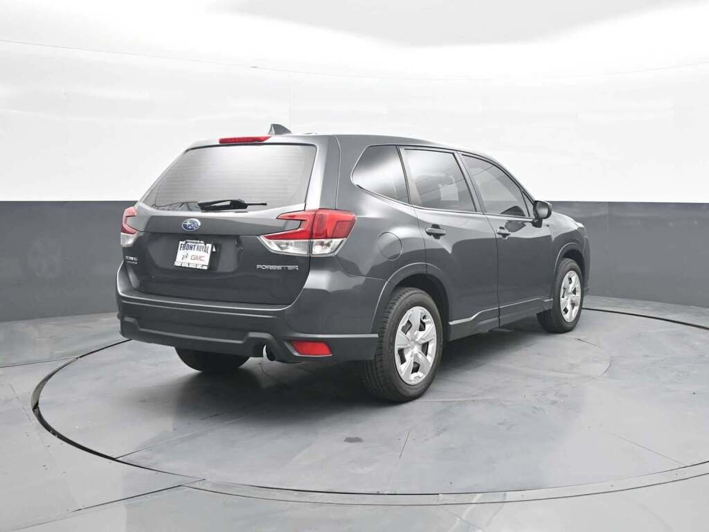 2023 Subaru Forester 