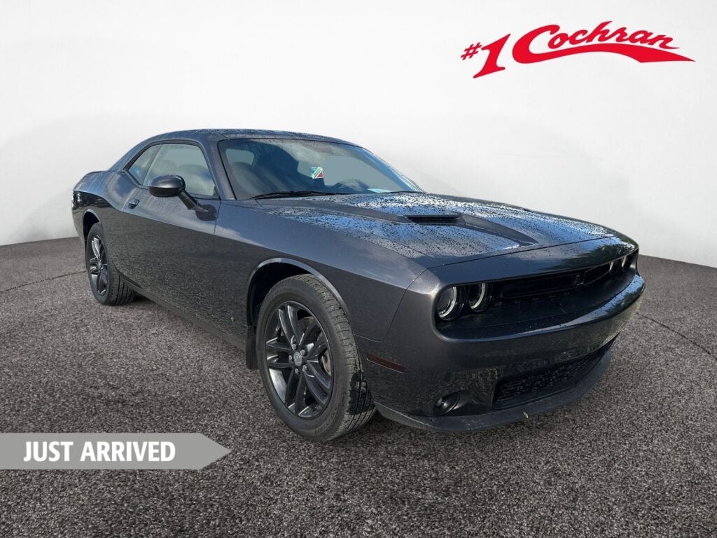 2019 Dodge Challenger SXT AWD