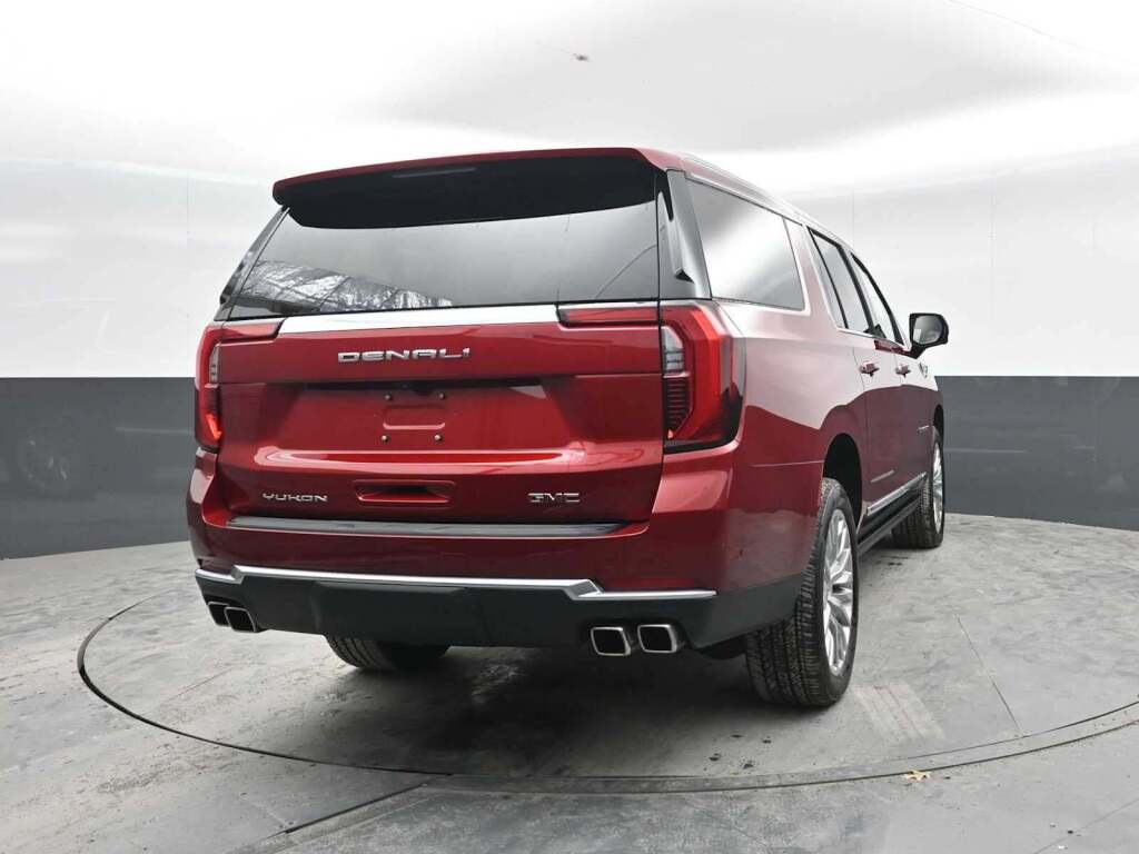 2026 GMC Yukon XL 4WD Denali