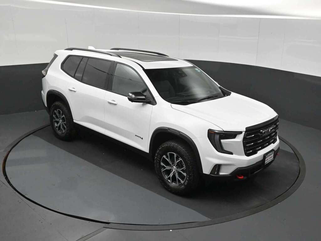 2026 GMC Acadia AT4 AWD