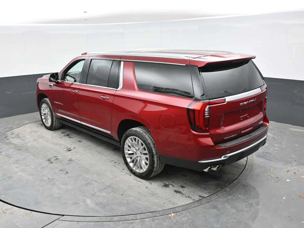 2026 GMC Yukon XL 4WD Denali