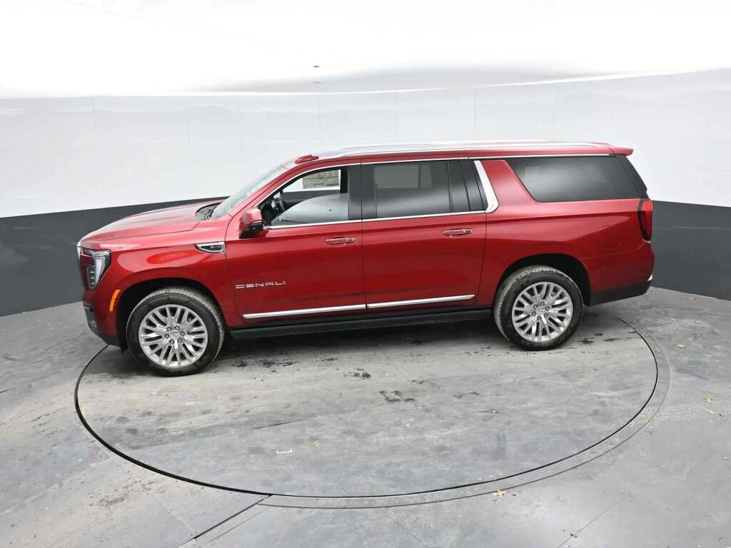 2026 GMC Yukon XL 4WD Denali
