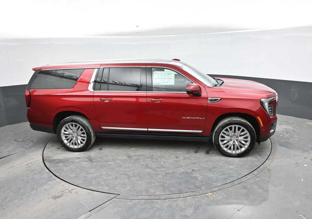 2026 GMC Yukon XL 4WD Denali