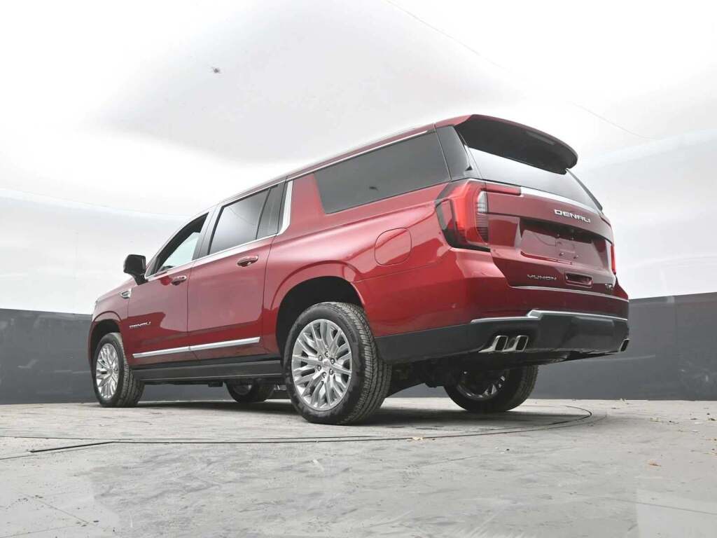 2026 GMC Yukon XL 4WD Denali