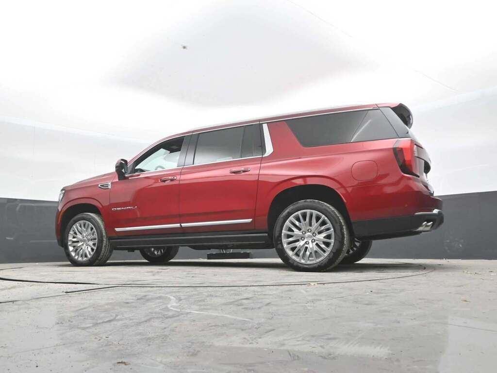 2026 GMC Yukon XL 4WD Denali