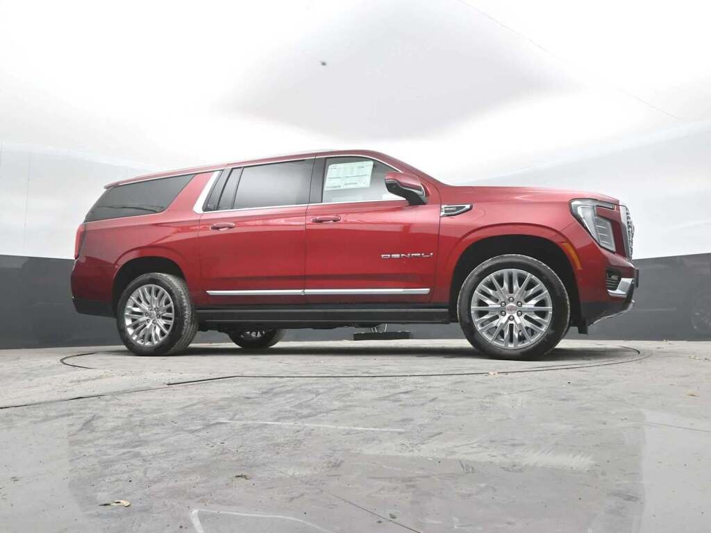 2026 GMC Yukon XL 4WD Denali