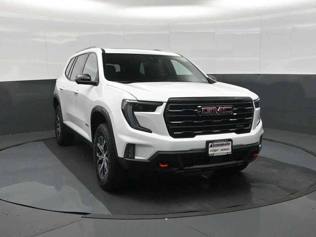 2026 GMC Acadia AT4 AWD