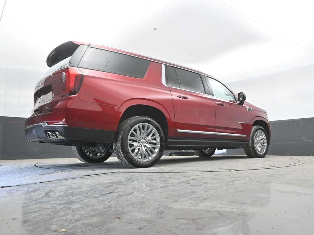 2026 GMC Yukon XL 4WD Denali