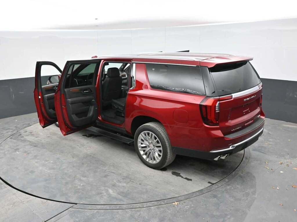 2026 GMC Yukon XL 4WD Denali