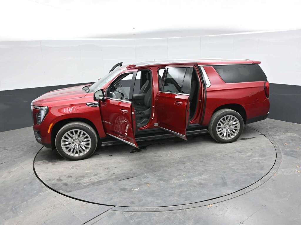 2026 GMC Yukon XL 4WD Denali