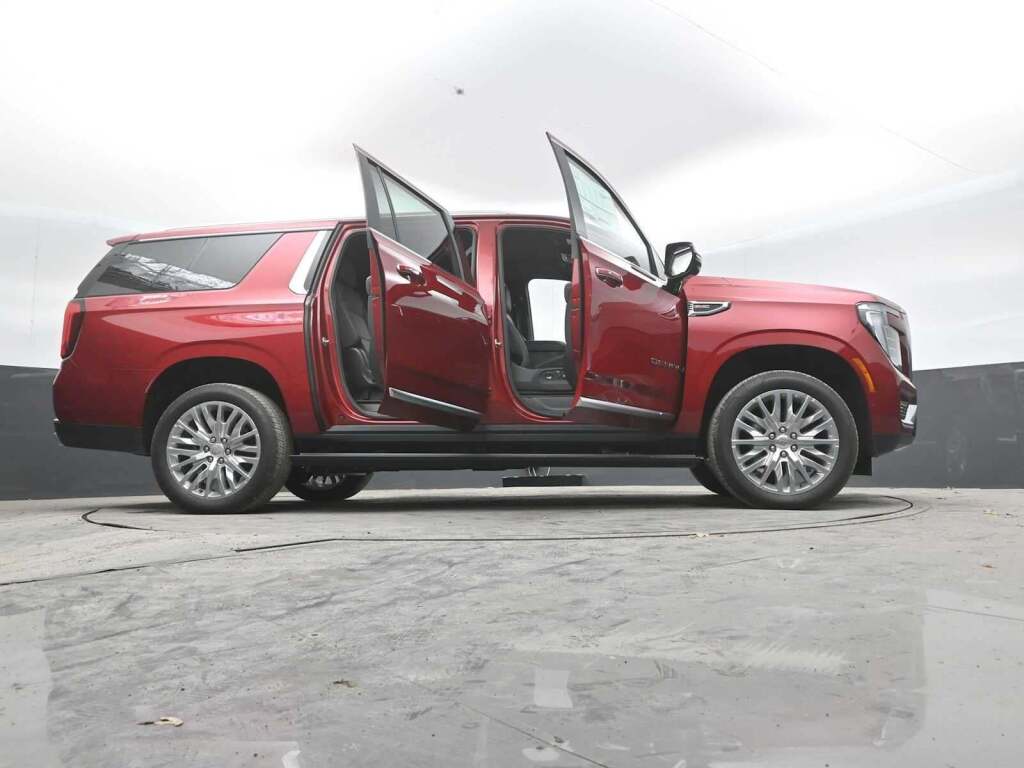 2026 GMC Yukon XL 4WD Denali