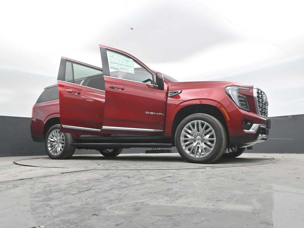 2026 GMC Yukon XL 4WD Denali