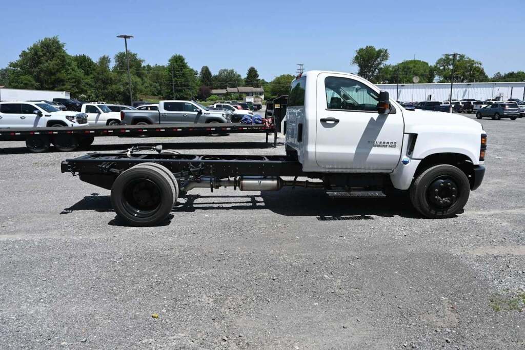 2023 Chevrolet Silverado MD Work Truck