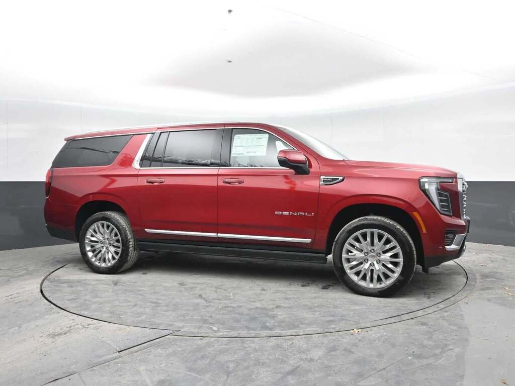 2026 GMC Yukon XL 4WD Denali