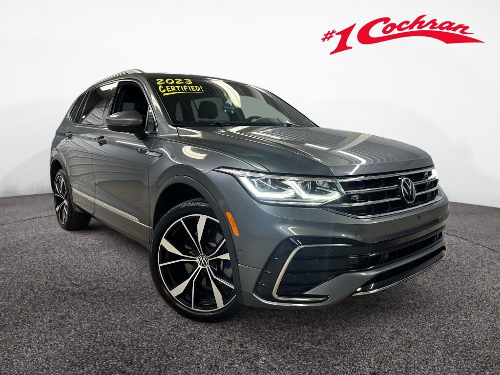 Platinum Gray Metallic 2023 Volkswagen Tiguan SUV / Crossover All-Wheel Drive 8-Speed Automatic