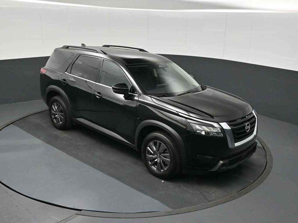 2025 Nissan Pathfinder SV 4WD