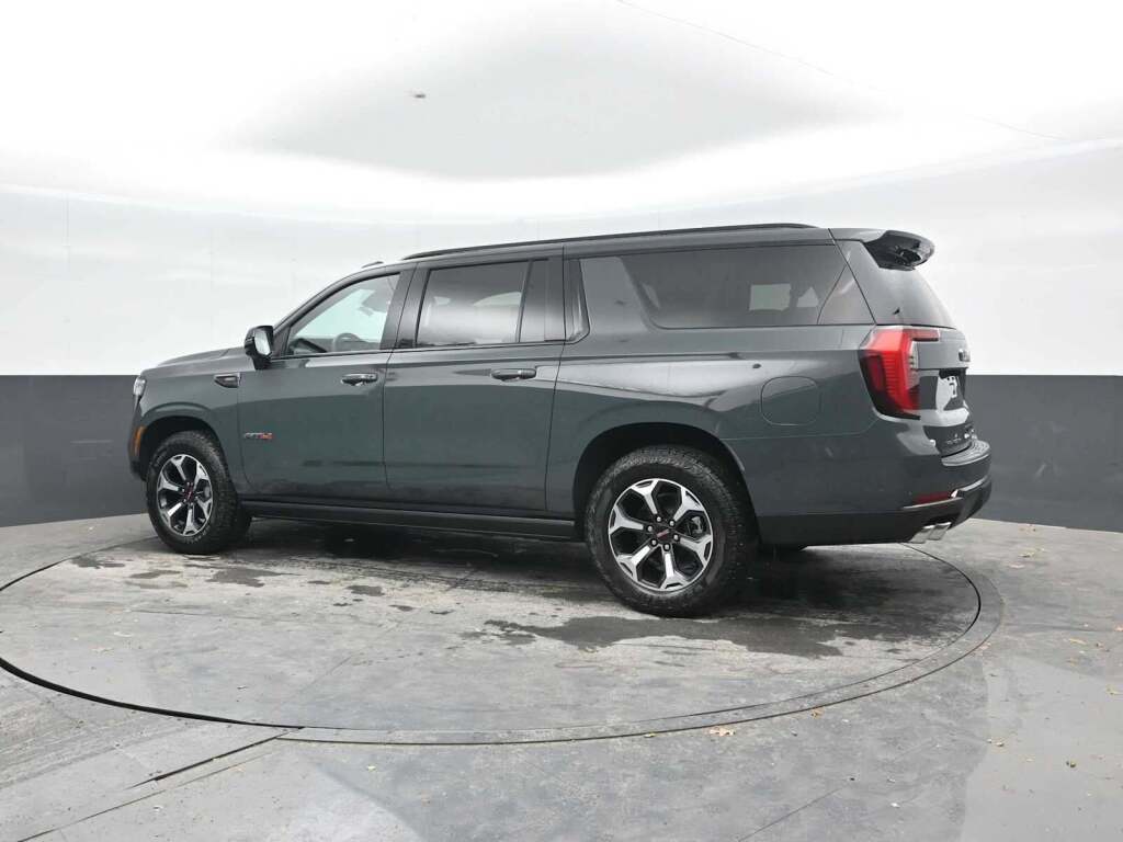 2026 GMC Yukon XL 4WD AT4 Ultimate