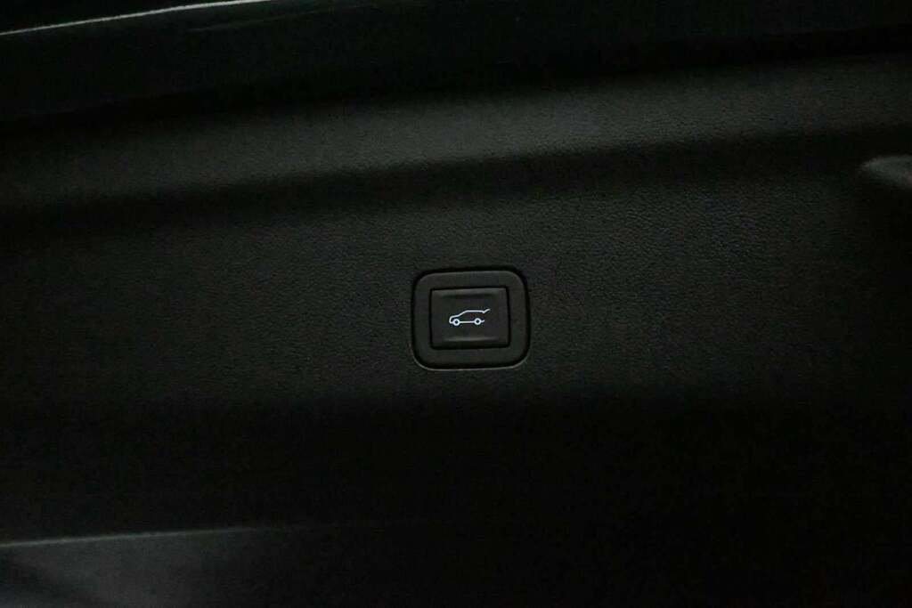 2026 GMC Yukon XL 4WD AT4 Ultimate
