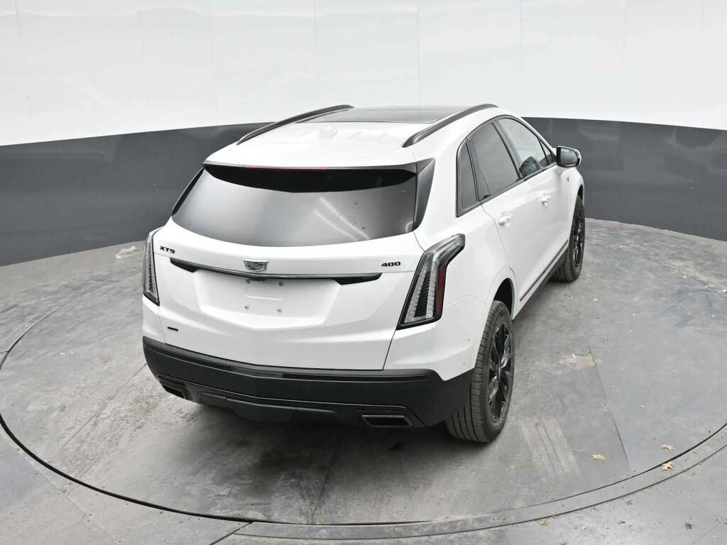 2026 Cadillac XT5 Sport AWD