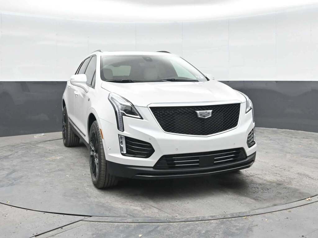 2026 Cadillac XT5 Sport AWD