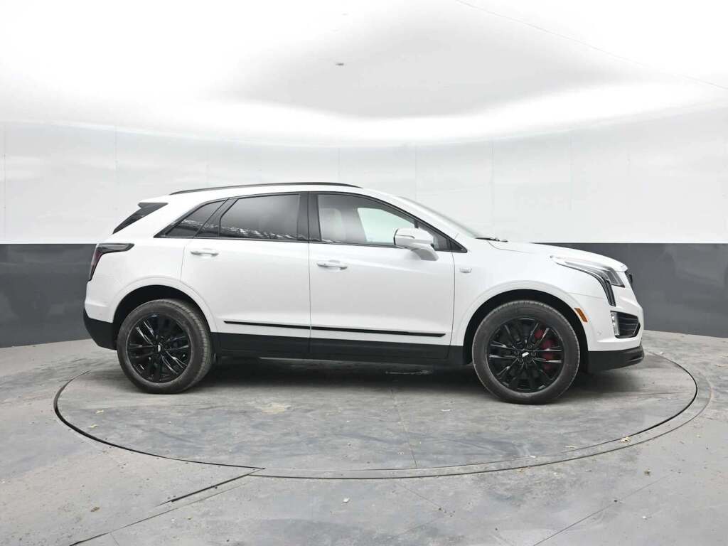 2026 Cadillac XT5 Sport AWD