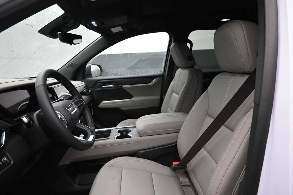 2026 GMC Acadia Elevation AWD