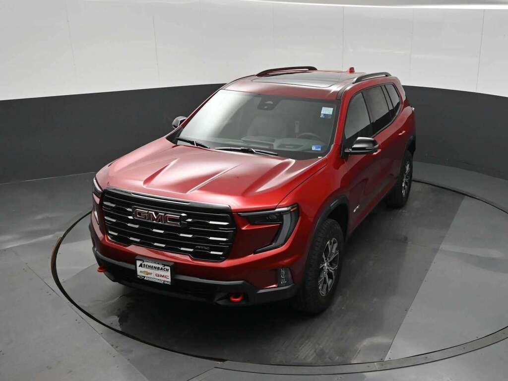 2026 GMC Acadia AT4 AWD