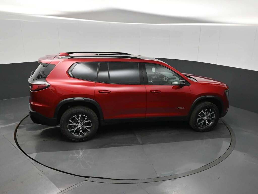 2026 GMC Acadia AT4 AWD