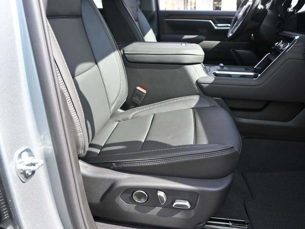 2026 GMC Sierra 3500HD Denali