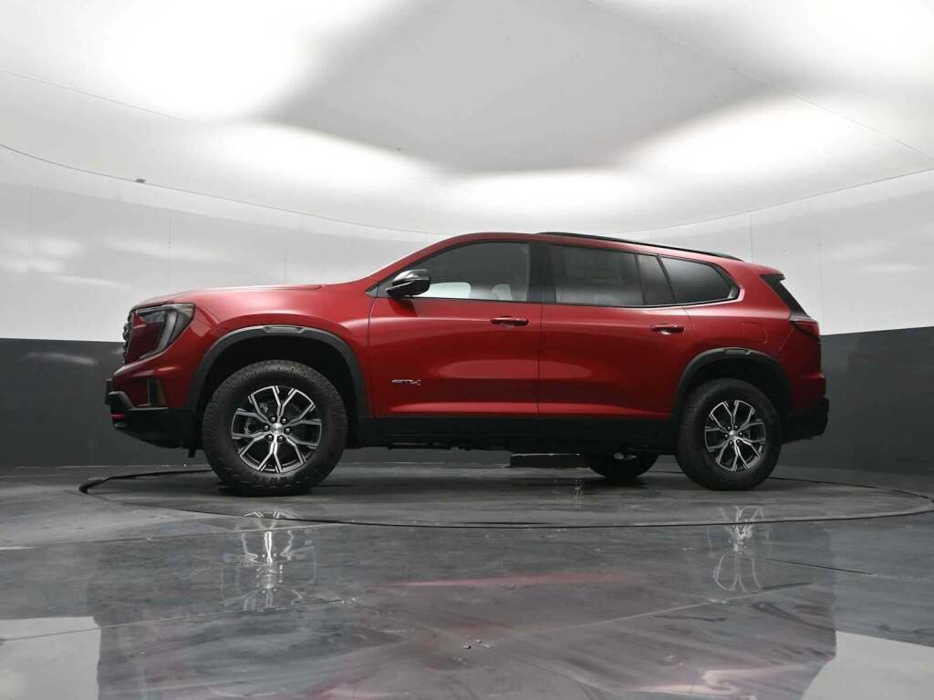 2026 GMC Acadia AT4 AWD