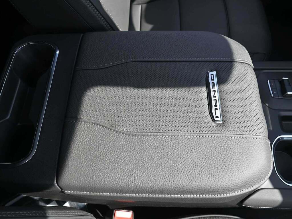 2026 GMC Sierra 3500HD Denali