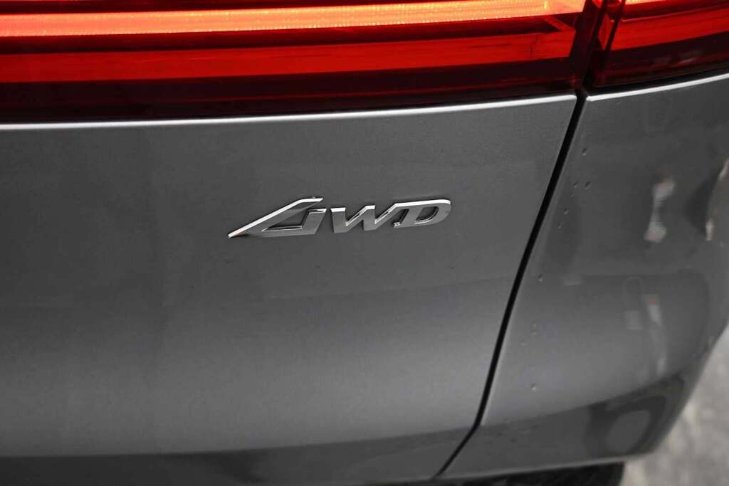 2024 Genesis GV70 2.5T AWD