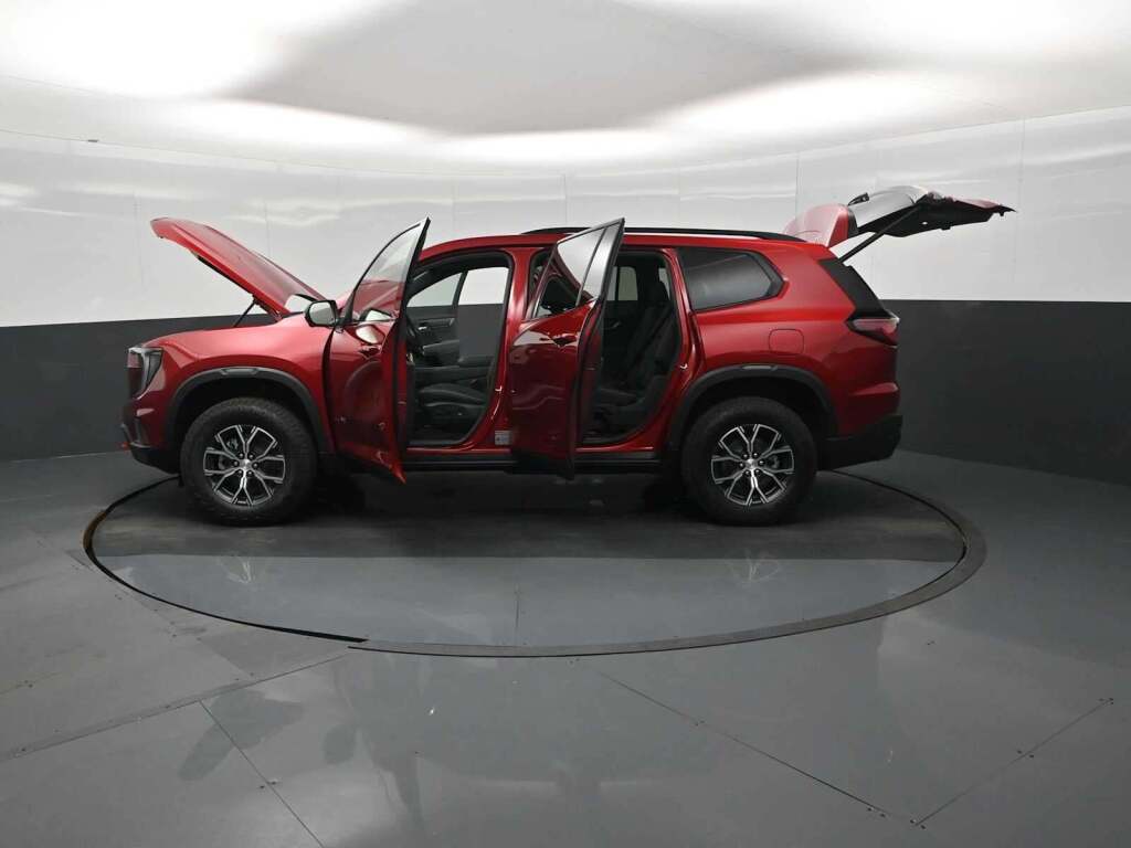 2026 GMC Acadia AT4 AWD