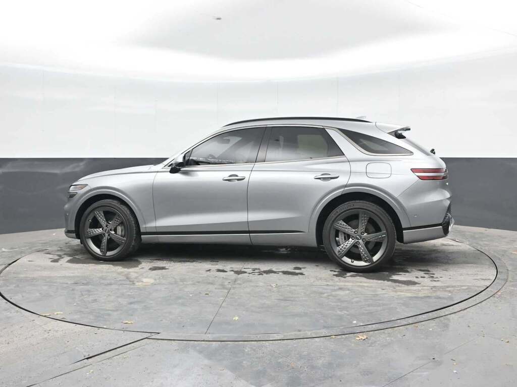 2024 Genesis GV70 2.5T AWD