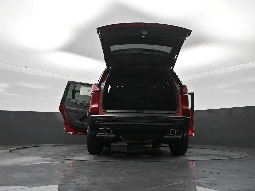 2026 GMC Acadia AT4 AWD