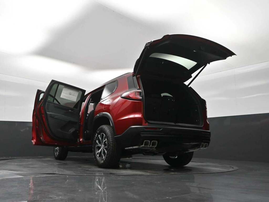 2026 GMC Acadia AT4 AWD