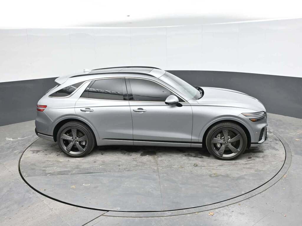 2024 Genesis GV70 2.5T AWD