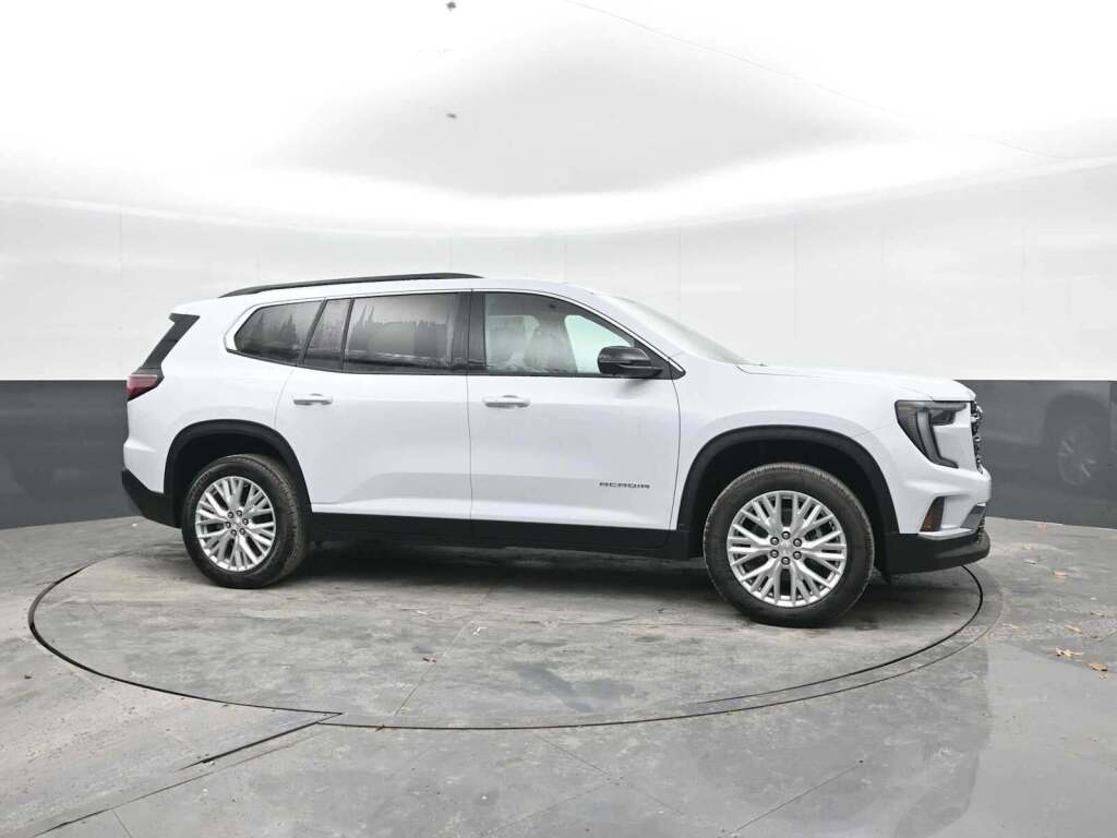 2026 GMC Acadia Elevation AWD