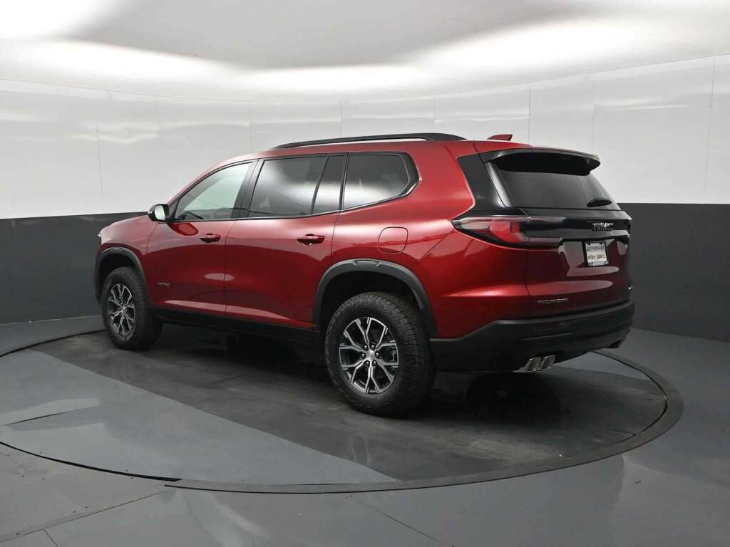 2026 GMC Acadia AT4 AWD