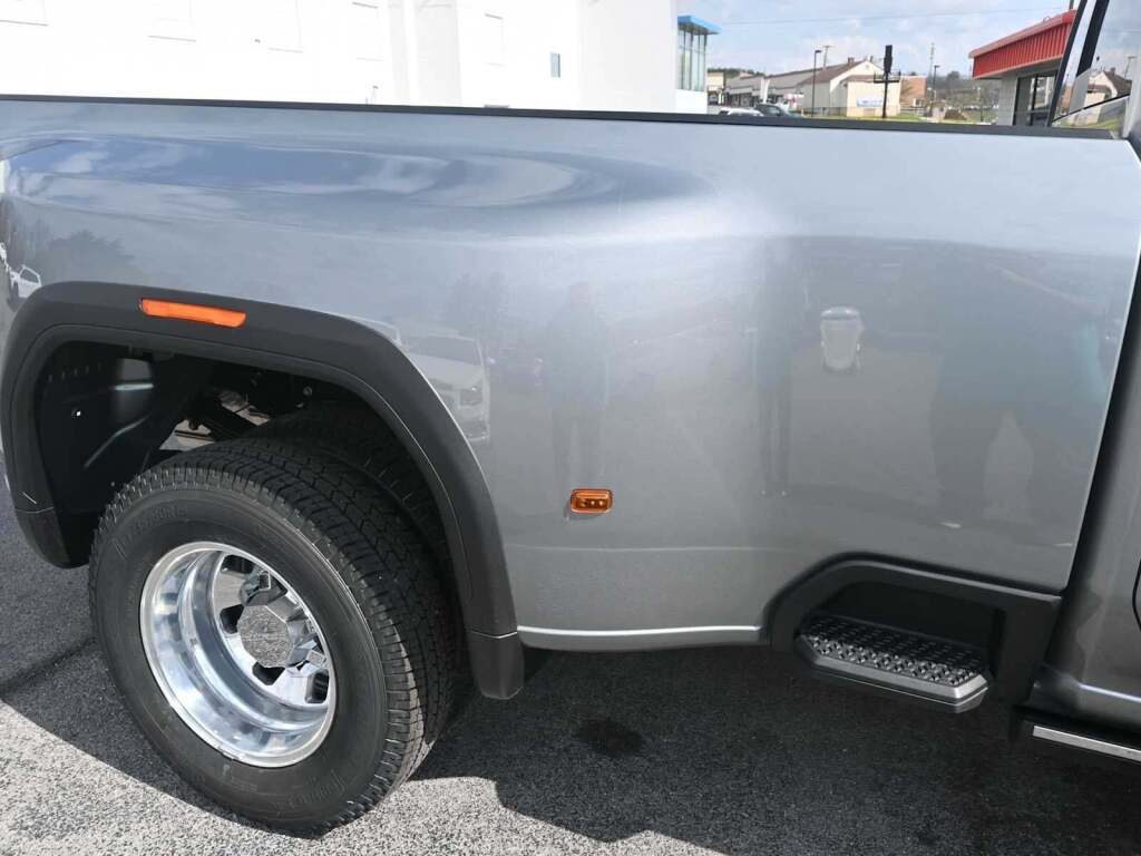 2026 GMC Sierra 3500HD Denali