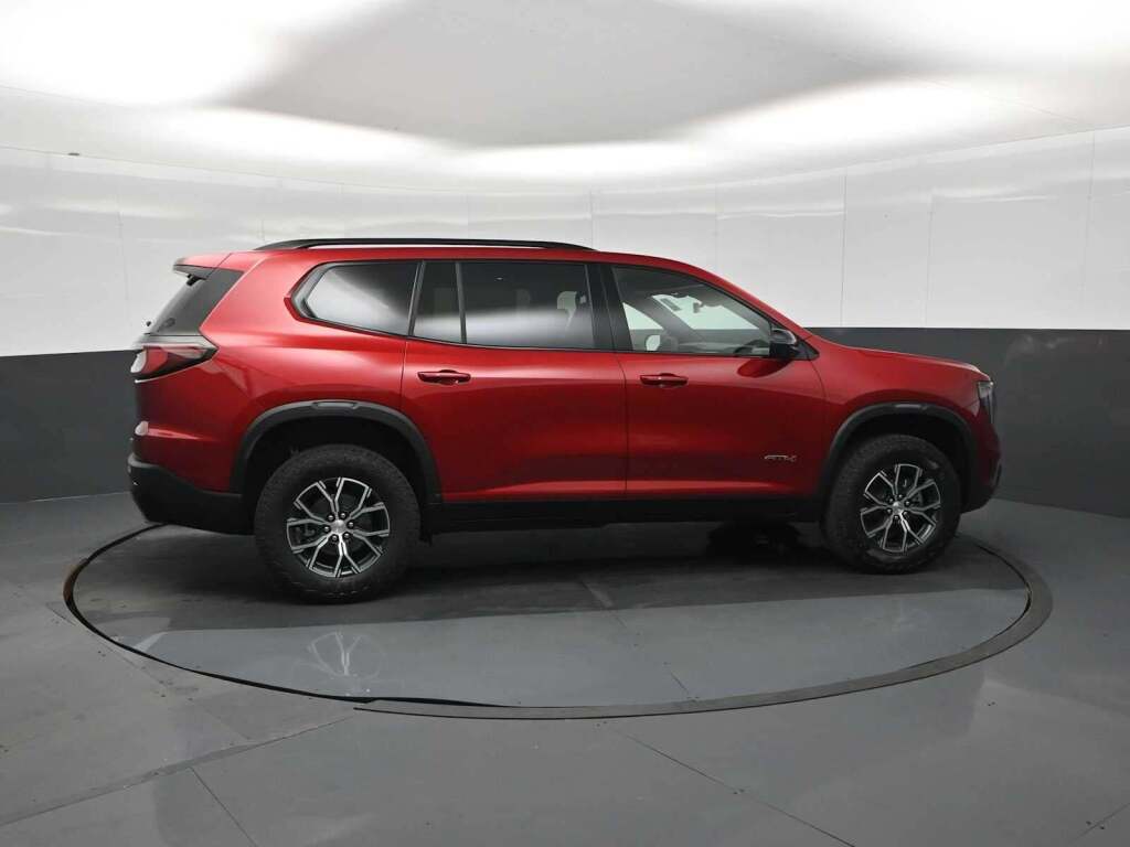 2026 GMC Acadia AT4 AWD