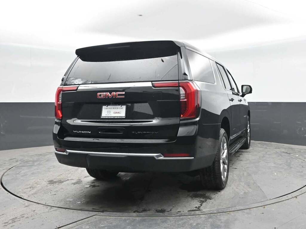 2026 GMC Yukon XL Elevation