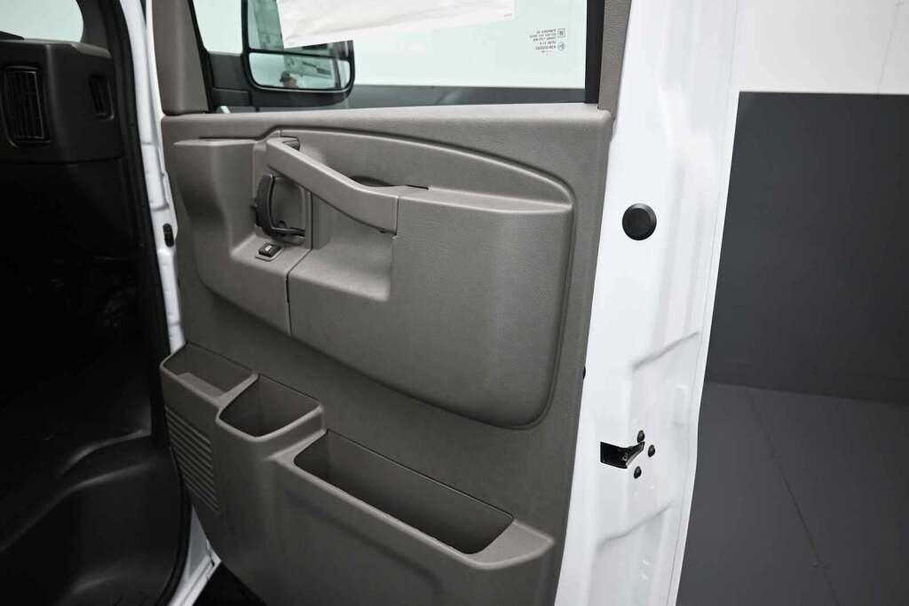 2026 GMC Savana Cargo 3500