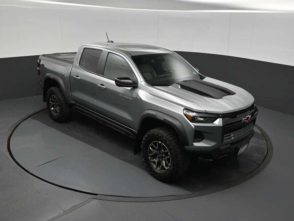 2024 Chevrolet Colorado ZR2