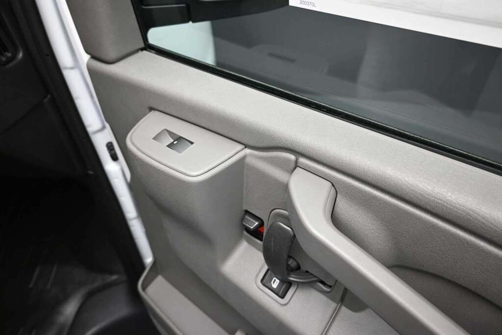 2026 GMC Savana Cargo 3500