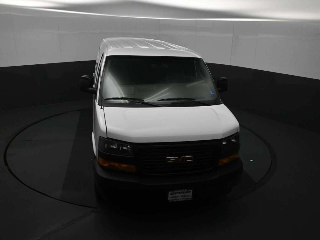 2026 GMC Savana Cargo 3500