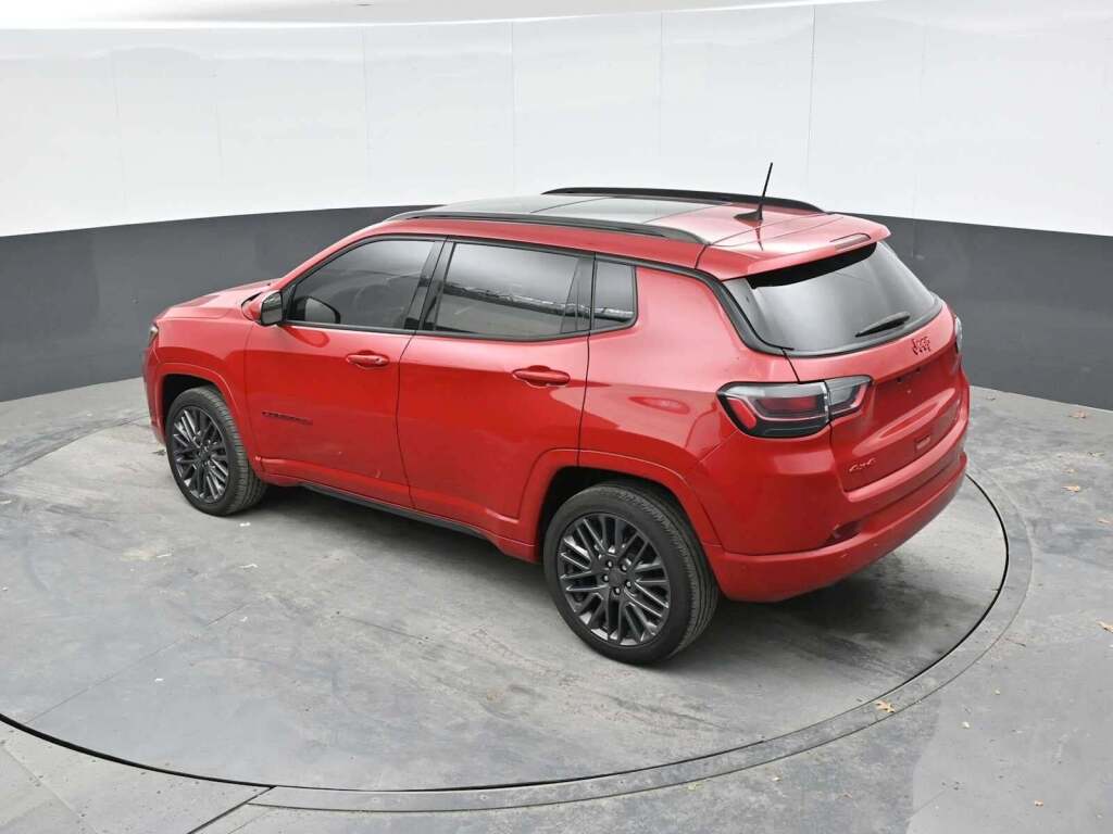 2023 Jeep Compass (RED) Edition