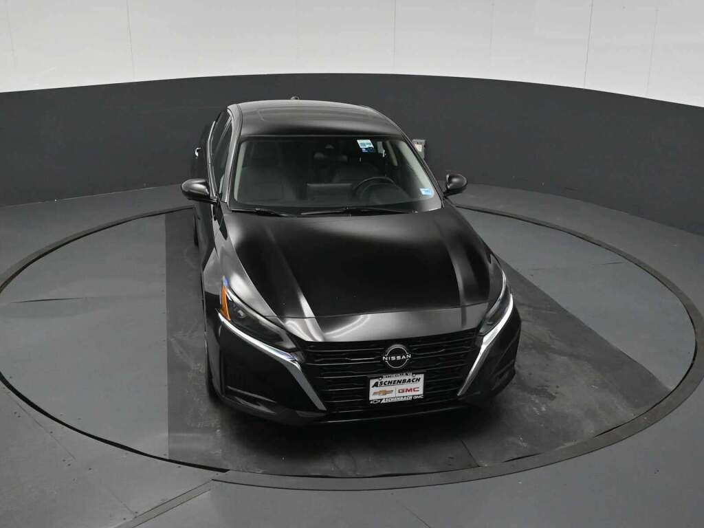 2023 Nissan Altima SL