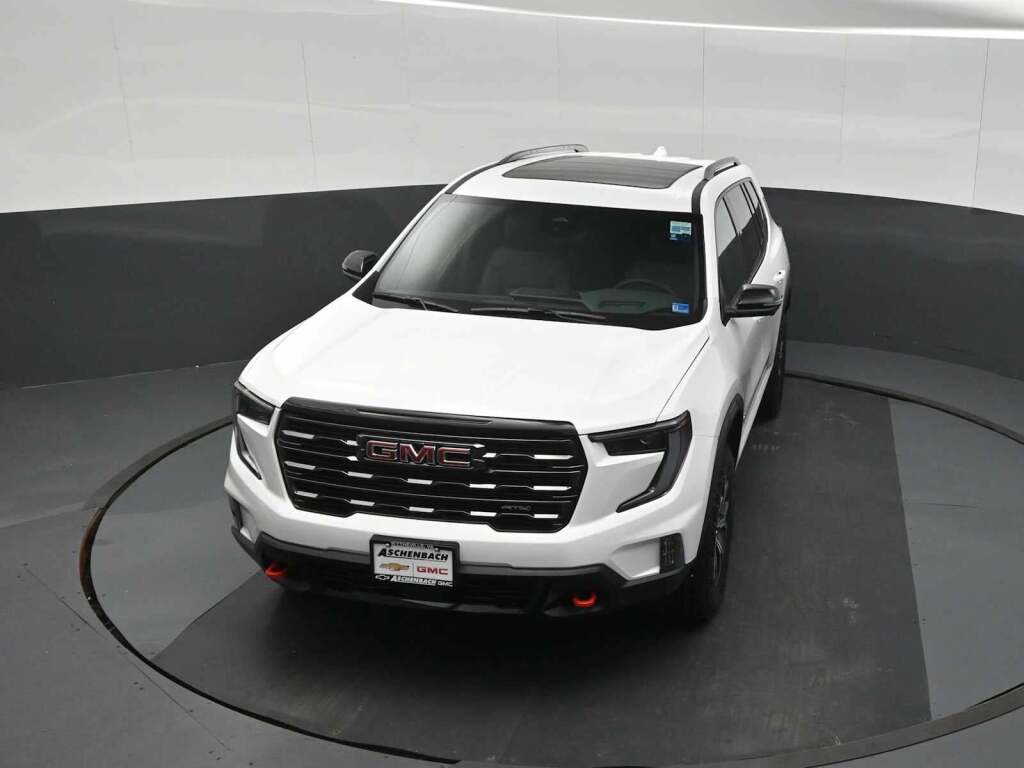 2026 GMC Acadia AT4